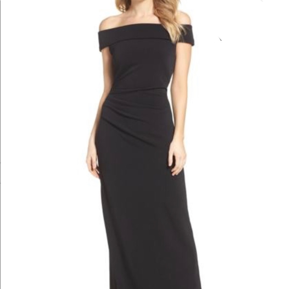 Vince Camuto Off the Shoulder Gown
